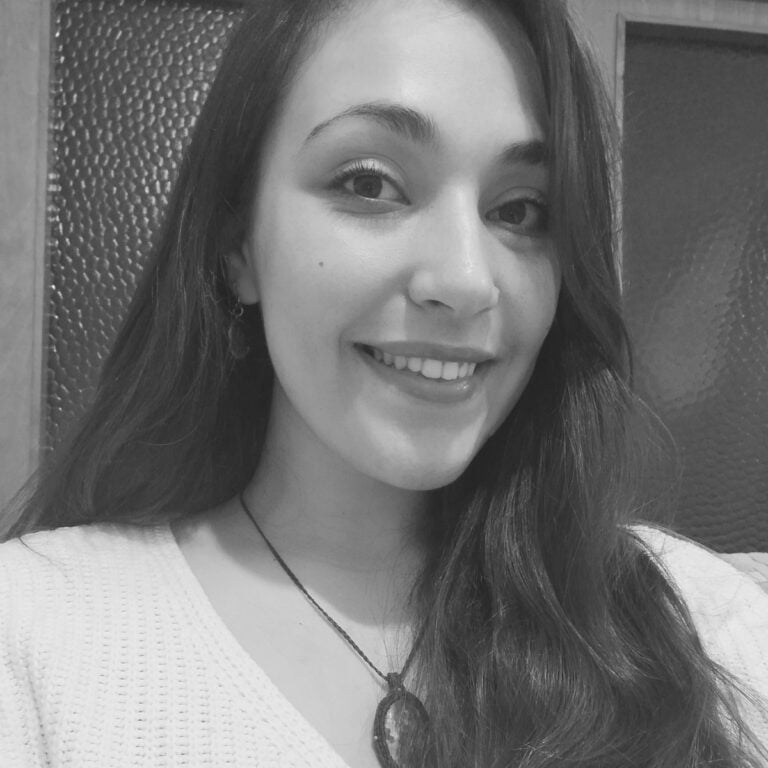 Levla Kayra